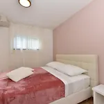 Апартаменты Gravic 2 *