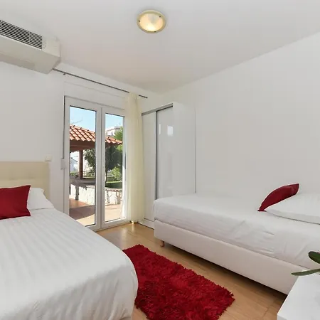 Apartment Gravic 2 *