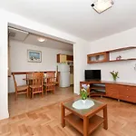 Appartement Gravic 2